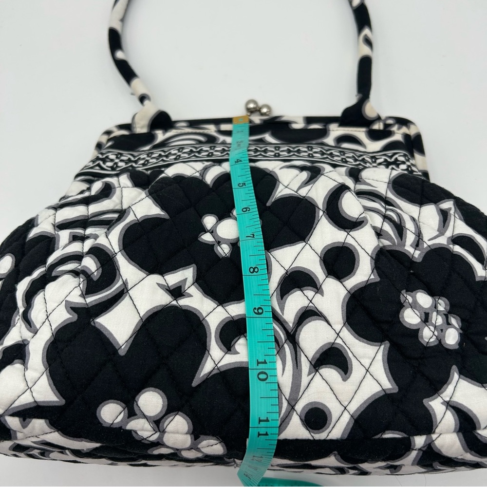 VERA BRADLEY Retired Alice Quilted Purse with Kiss Lock - Picture 7 of 9